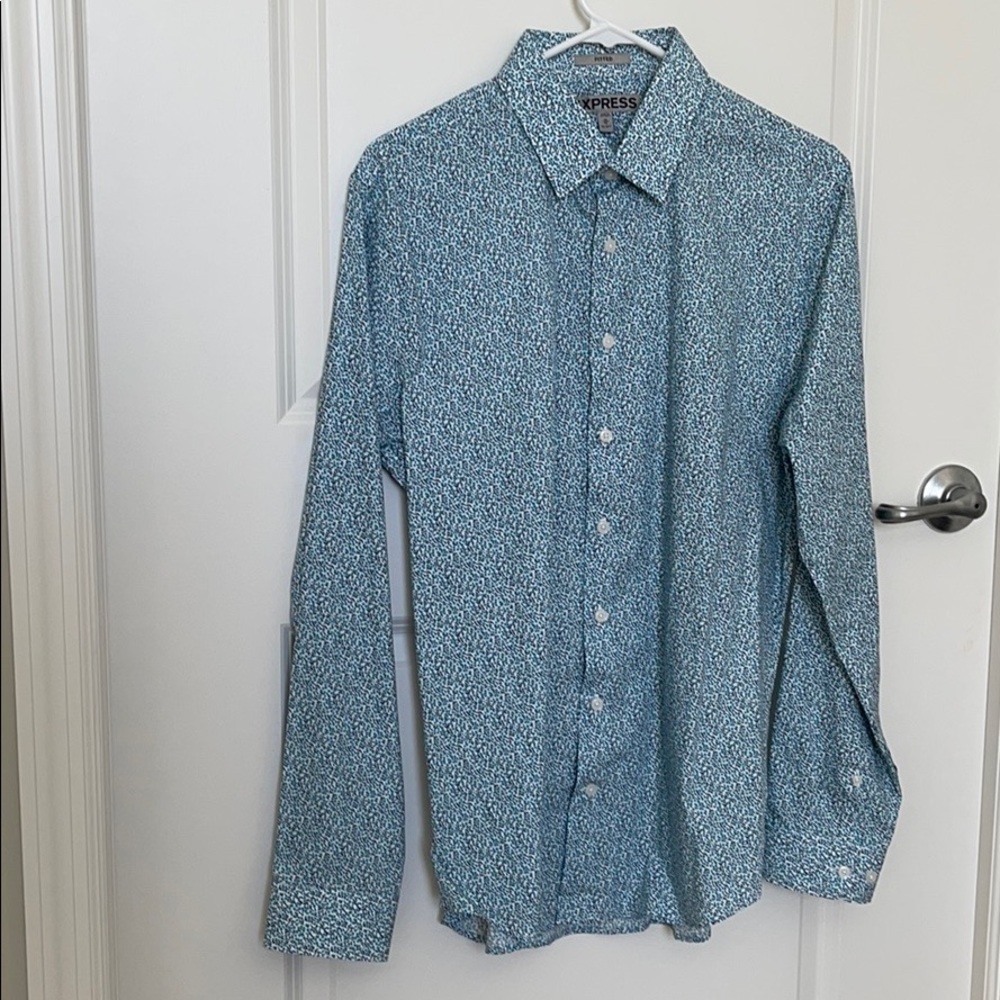 Express Medium button down floral print shirt.
